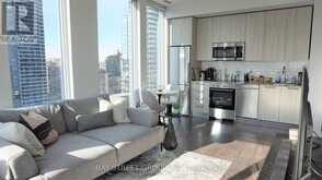 2902 - 28 WELLESLEY STREET E Toronto 