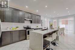 227 INVERNESS WAY Bradford/West Gwillimbury