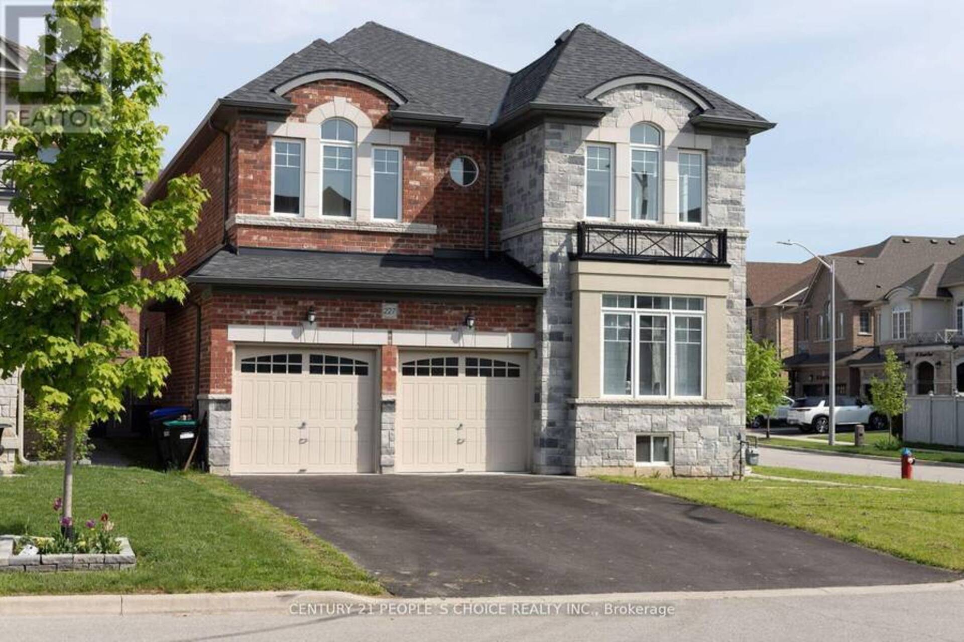 227 INVERNESS WAY Bradford/West Gwillimbury