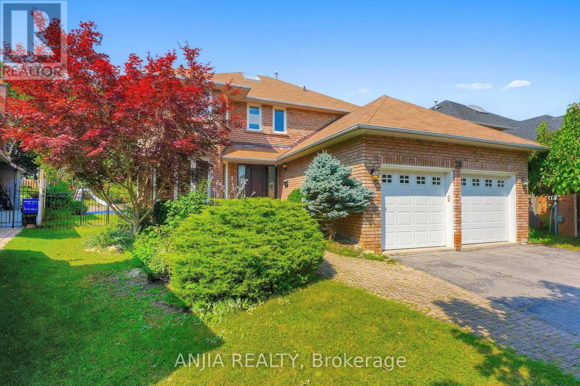 28 HOLBROOK COURT Markham 