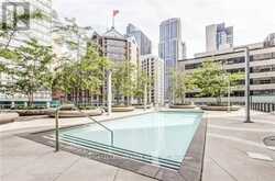 2505 - 832 BAY STREET Toronto 