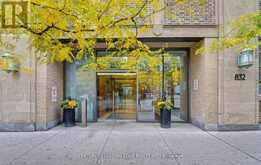 2505 - 832 BAY STREET Toronto 