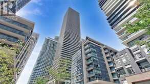 205 - 70 ANNIE CRAIG DRIVE W Toronto