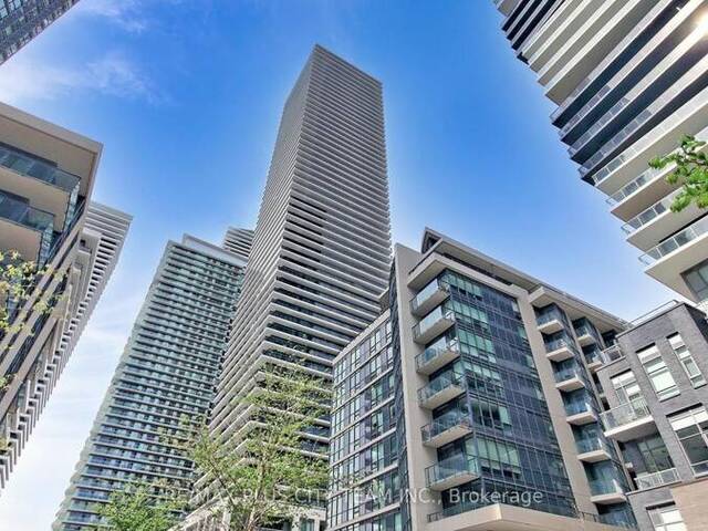 205 - 70 ANNIE CRAIG DRIVE W Toronto Ontario