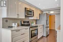 716 - 7 TOWNSGATE DRIVE Vaughan 