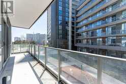 213 - 38 FOREST MANOR ROAD Toronto