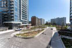 213 - 38 FOREST MANOR ROAD Toronto 