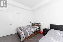 213 - 38 FOREST MANOR ROAD Toronto 