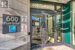 1102 - 600 FLEET STREET Toronto 