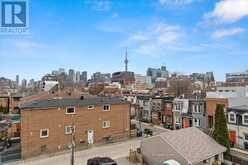 11 1/2 PALMERSTON AVENUE Toronto