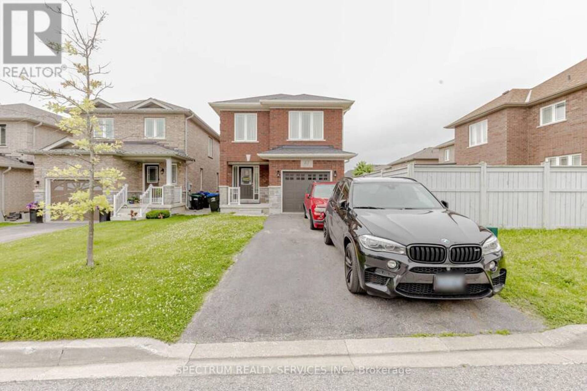 81 HOPKINS CRESCENT Bradford/West Gwillimbury