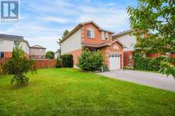 28 MCKNIGHT CRESCENT New Tecumseth