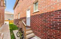 486 QUEEN MARY DRIVE Brampton 