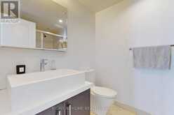 3002 - 1080 BAY STREET Toronto 