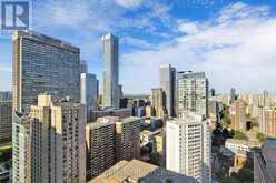 3002 - 1080 BAY STREET Toronto 