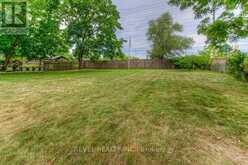 993 CLOVERLEAF DRIVE Burlington