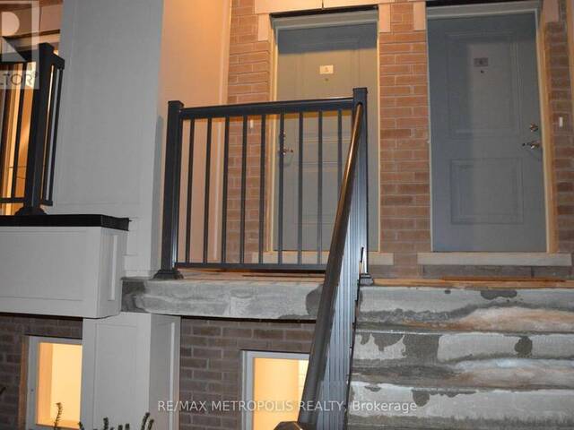 5 - 480 BERESFORD PATH Oshawa  Ontario