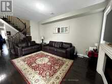 11 SKY HARBOUR DRIVE Brampton