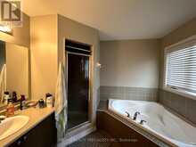 11 SKY HARBOUR DRIVE Brampton