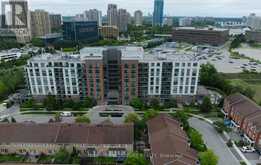 623 - 120 DALLIMORE CIRCLE Toronto 