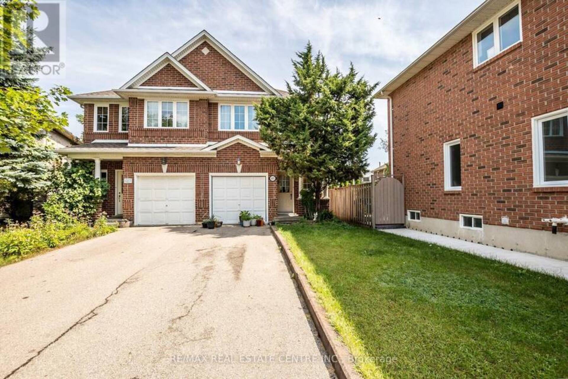 1075 JOHNSON'S LANE Mississauga 