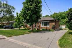 17 HEWSON CRESCENT Halton Hills 