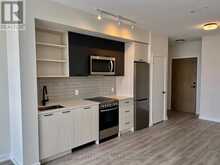 1011 - 2300 ST. CLAIR AVENUE W Toronto 