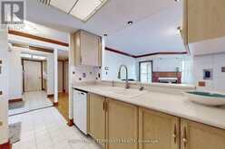 312 - 18 CONCORDE PLACE Toronto 