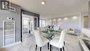 1515 - 175 BAMBURGH CIRCLE Toronto 