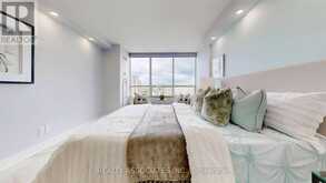 1515 - 175 BAMBURGH CIRCLE Toronto 