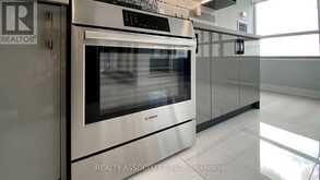 1515 - 175 BAMBURGH CIRCLE Toronto 