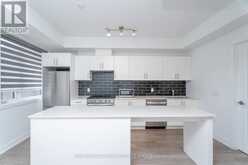 223 - 1070 DOUGLAS MCCURDY COMM Mississauga 