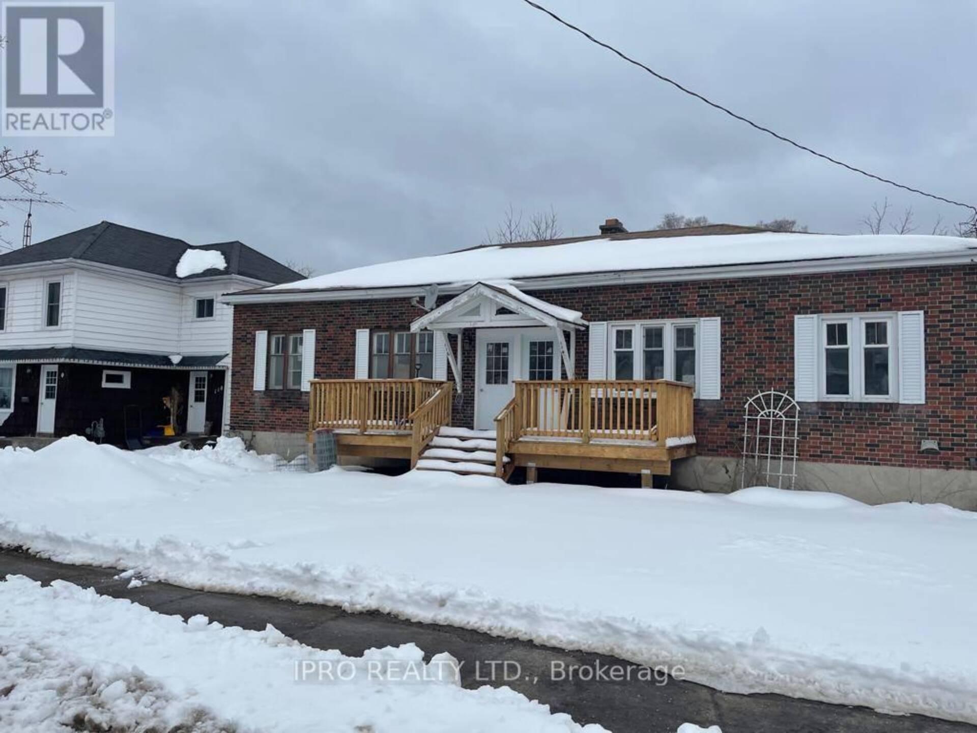 114-116 MCGILL STREET Quinte West