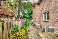 566 BLENHEIM CRESCENT Oakville 