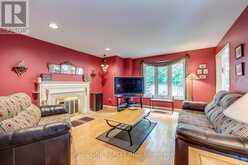 566 BLENHEIM CRESCENT Oakville