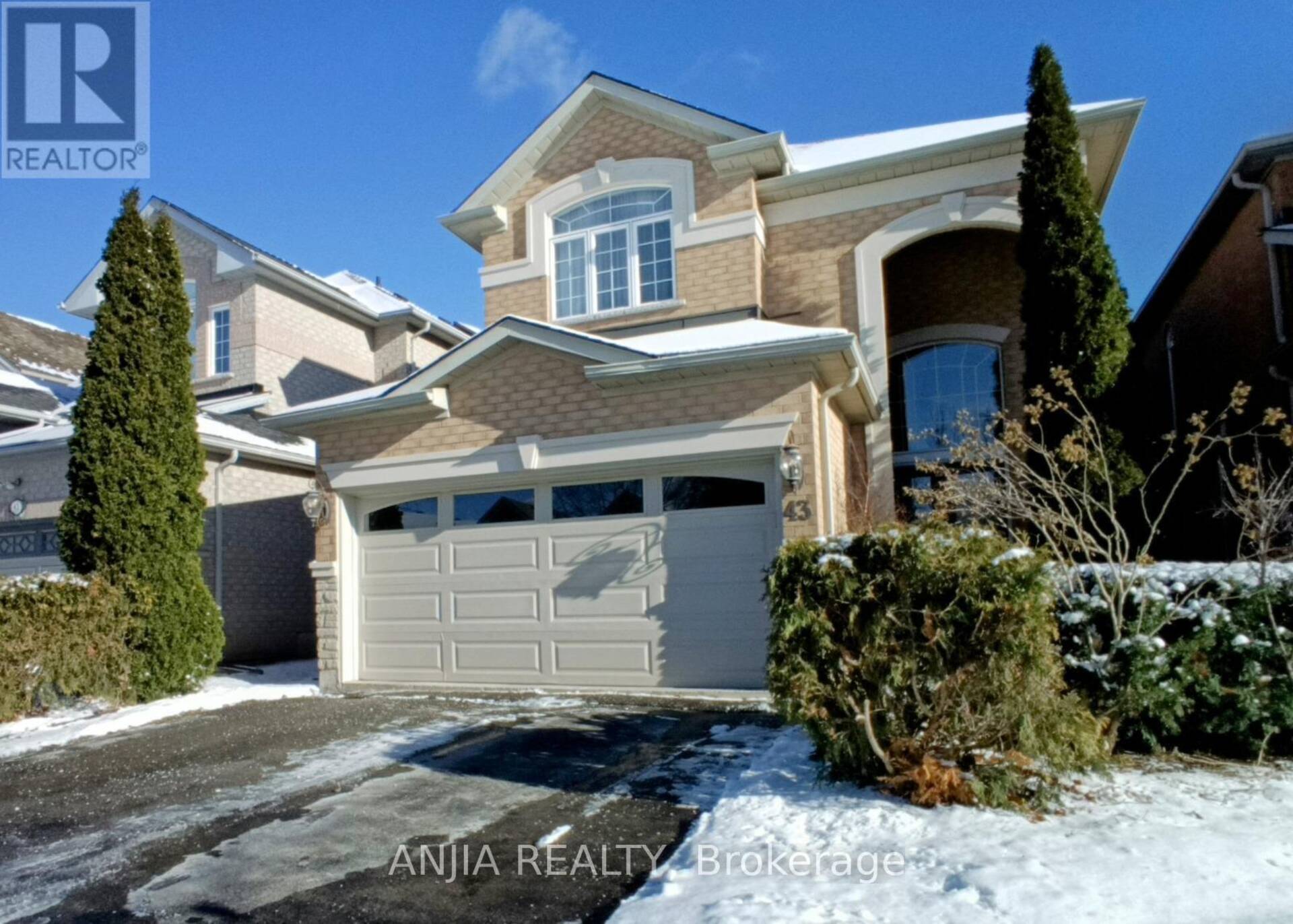 43 BLACK WALNUT DRIVE Markham