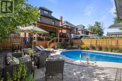 253 GRAHAM AVENUE S Hamilton 