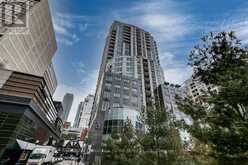 1405 - 10 BELLAIR STREET Toronto