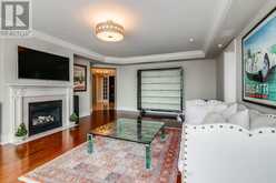 1405 - 10 BELLAIR STREET Toronto