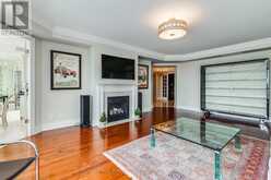 1405 - 10 BELLAIR STREET Toronto