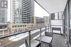 304 - 52 FOREST MANOR ROAD Toronto