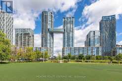 1207 - 21 ICEBOAT TERRACE Toronto 