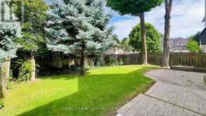 19 WARDEN WOODS COURT Markham 