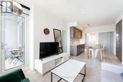 PH1801E - 576 FRONT STREET W Toronto