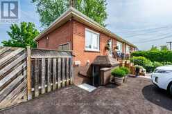 1306* LEIGHLAND ROAD Burlington