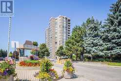 706 - 7420 BATHURST STREET Vaughan 