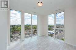 1003 - 2300 ST CLAIR AVENUE W Toronto 