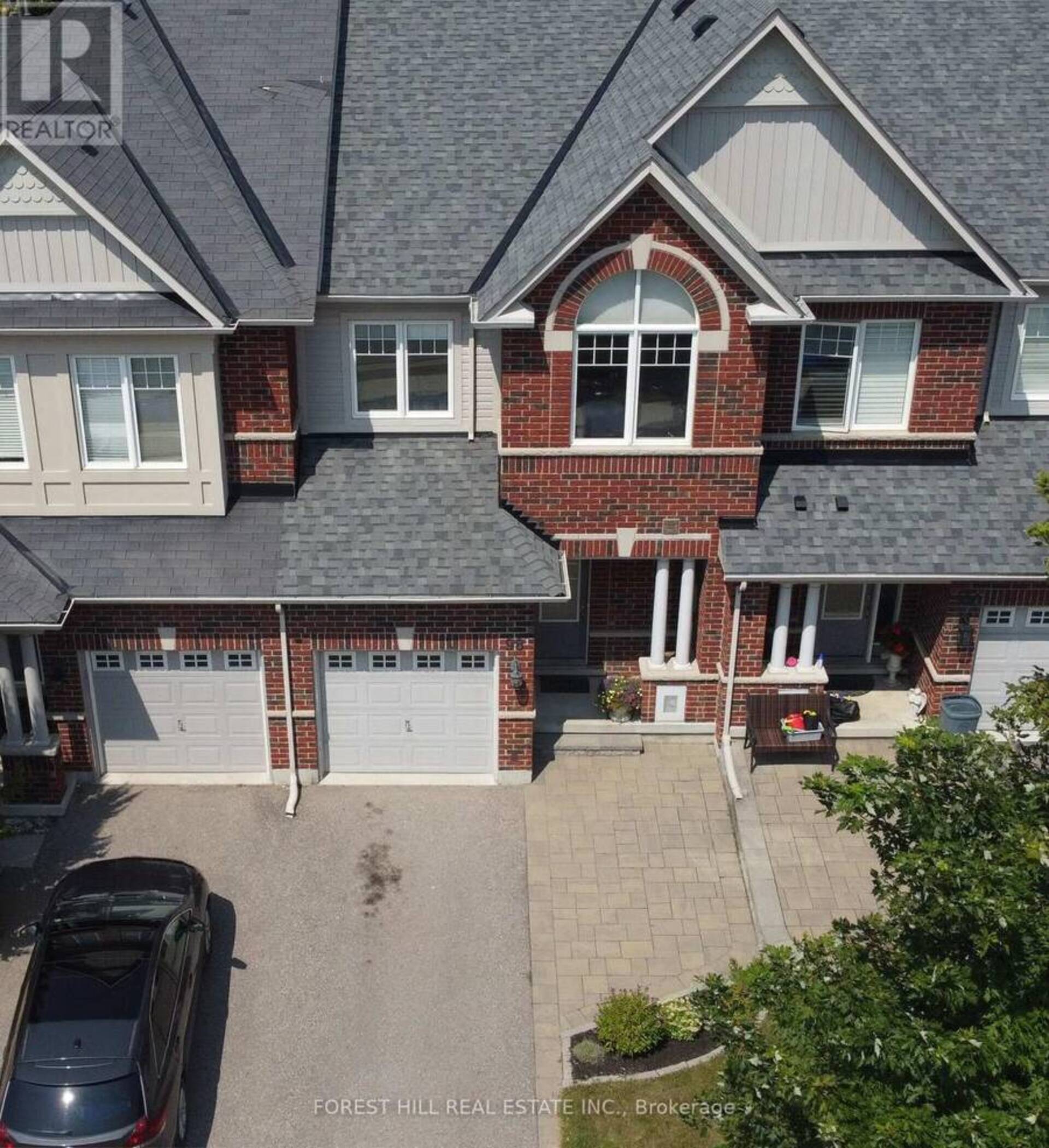 98 HARVEST HILLS BOULEVARD East Gwillimbury