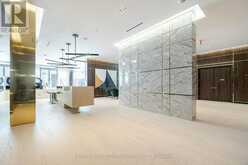 214 - 3018 YONGE STREET Toronto 