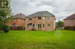 26 FERNCASTLE CRESCENT Brampton